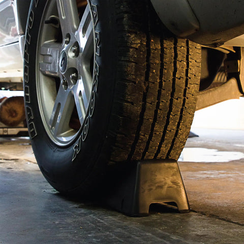 Heavy Duty Wheel Chocks Set Pack Of 2 For Safe Vehicle Stabilization During Repairs, Ramps And Lifts, Non Slip Rubber Construction