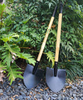 Two Pack Kids Beach Shovels For Sand Digging, Lightweight Metal Spade Garden Tools For Boys And Girls, 28 Inch Length