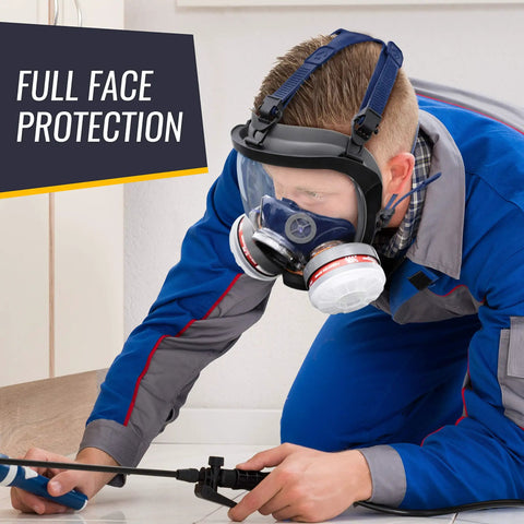 Man wearing Full Face Organic Vapor Respirator With Anti Fog Shield, Protective Eye And Nose Guard, Heavy Duty Lens, Chemical Protection