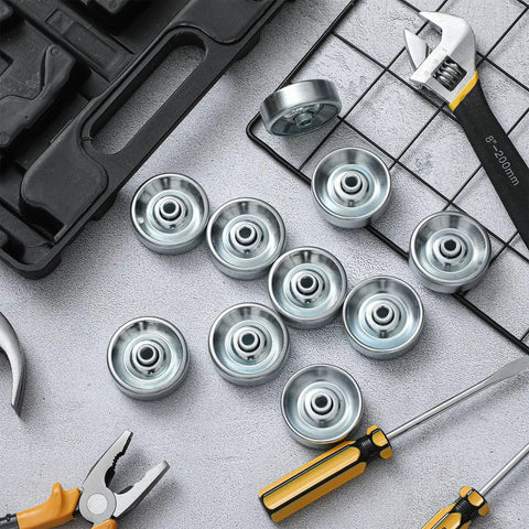 50 Pcs Metal Conveyor Skate Wheels Replacement Set For Flow Rail Systems Zinc Plated Steel Wheels arranged with tools