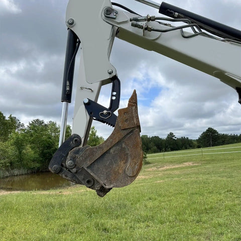 Beefy Universal Backhoe Thumb Excavator Attachment For Three Point Two Five Inch Boom Width Bolt On Heavy Duty Steel Black