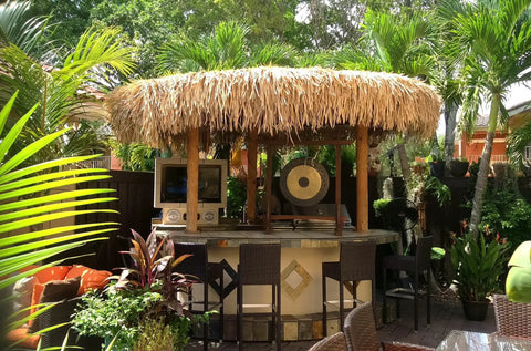 Mexican Palm Thatch Roll 35 Inch By 30 Ft Natural Tiki Bar Roof Palapa Thatched Roof over outdoor bar