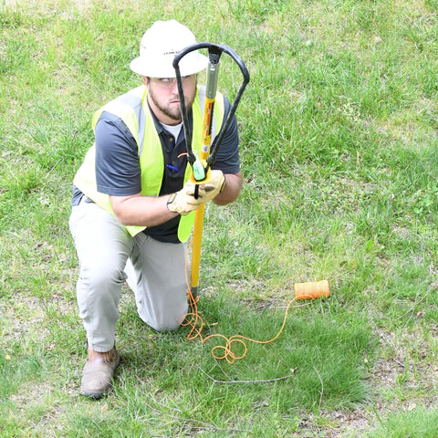 Arborist using Pro Grade Arborist Throw Line Launcher Starter Kit With Dual Poles Launches Bags Up To 150 Feet Through Thick Canopies