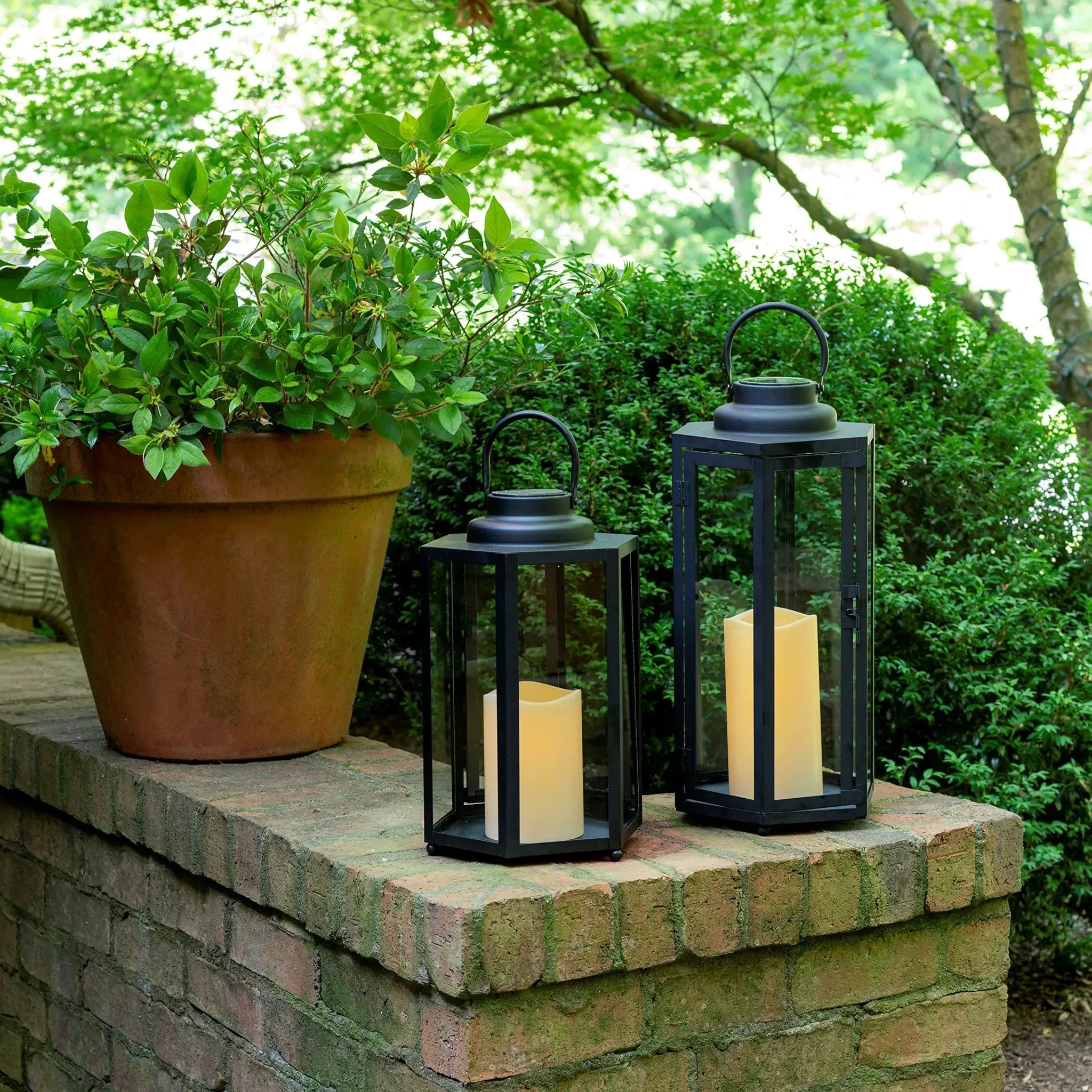 Outdoor Solar Powered Lantern With Flameless Candle – 18