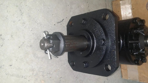Heavy Duty 40 Hp Agricultural Gearbox Rotary Cutter With 1 375 Six Spline Input and 1 57 Twelve Spline Output Featuring Four Bolt Mount close-up view.
