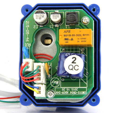 Internal circuitry of Motorized Brass Ball Valve 1 Inch With Standard Port 9 To 24V AC DC And Two Wire Auto Return Setup Reliable NPT Threading