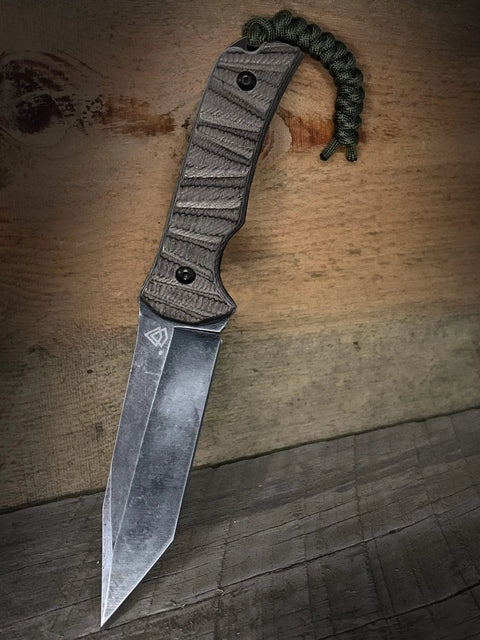 Japanese Tanto Knife Making Kit For Adults DIY Fixed Blade With Stonewashed Steel And Deluxe Leather Sheath knife displayed