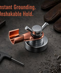 Heavy Duty Welding Ground Clamp With Strong Magnet And Copper Connector For Fast Secure接地 On Metal Fabrication automotive repair close-up.