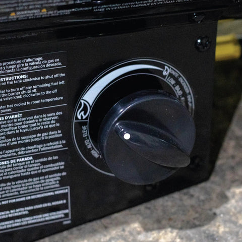 Close-up of dial on 125,000 BTU Forced Air Propane Space Heater With 10 Ft Hose And Regulator For Workshops And Job Sites Portable Big Heat