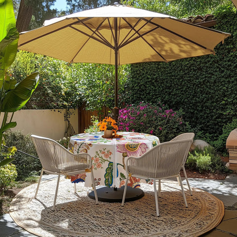 60 Inch Round Outdoor Tablecloth With Umbrella Hole And Zipper Spillproof And Wrinkle Free Paisley Patio Cover for backyard.