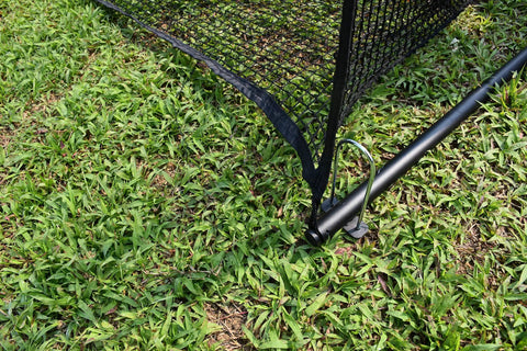 Corner of Portable Golf Practice Net For Indoor And Outdoor Swing Training With Quick Setup And Large 8 By 8 Feet Hitting Area