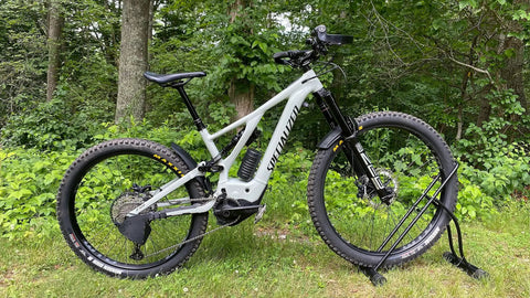 Mountain bike with Rear Derailleur Guard For Mountain Bikes And EBikes, Ultra Lightweight And Easy To Install, Universal Fit