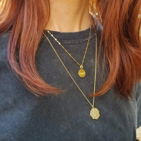 Gold Plated Medallion Coin Necklace For Women 20 Inch 18K Gold Plated Chain With 2 Inch Extender Minimalist Round Disk Pendant