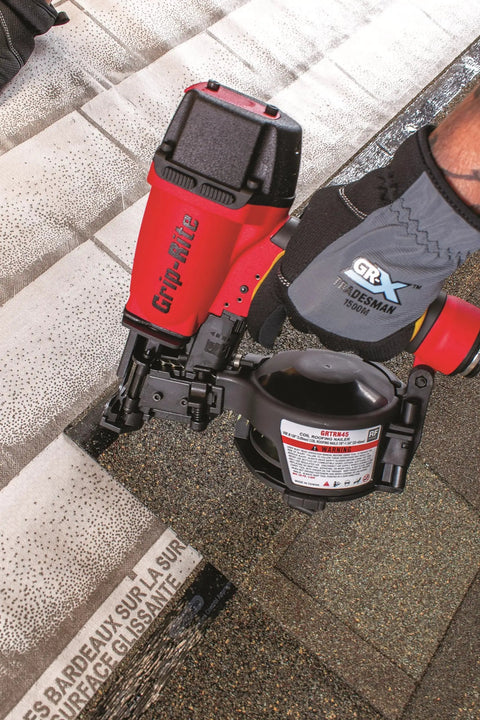 Using 1-1/4 Inch 15 Degree Electro-Galvanized Coil Roofing Nails Smooth Shank.120 Inch Diameter Thin Flat Head with nailer on shingles