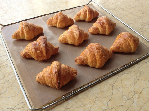 Heavy Duty PTFE Dehydrator Sheets 14 Inch Nonstick Baking Mats And Oven Liners For BBQ Hot Plate Reusable Heat Resistant Food Safe Kitchen Gear That Makes Prep A Cinch with freshly baked croissants.