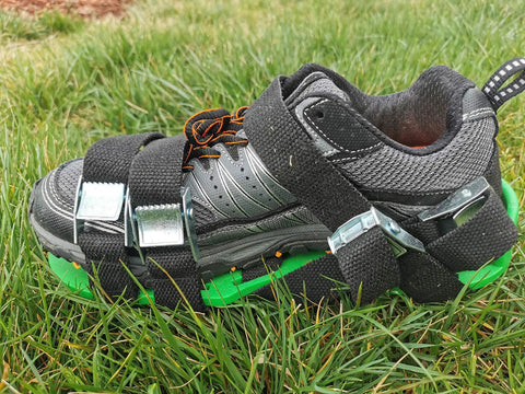 6.8 Cm Lawn Aerator Spike Shoes with heavy duty buckles and four adjustable straps for tougher spikes on grass lawn