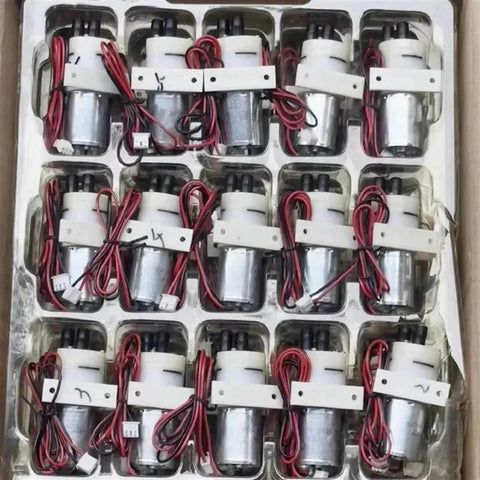 Box of Tiny DC 6V To 12V Micro Water Pumps, 500mL/min, Diaphragm Self Priming Pump for DIY Dispenser and Hobby Projects, 27mm Head