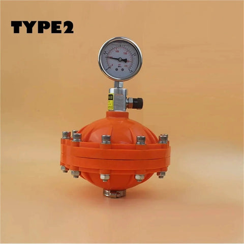 Half Inch 0.35L Diaphragm Type Damper With DN15 Buffer Fittings For Metering Pump Valve 20mm Port 1.6 MPa