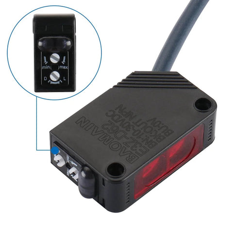 Diffuse Reflection Photoelectric Sensor Switch E3Z-D62 NPN Output, black housing, front view with adjustment dials, for industrial automation.