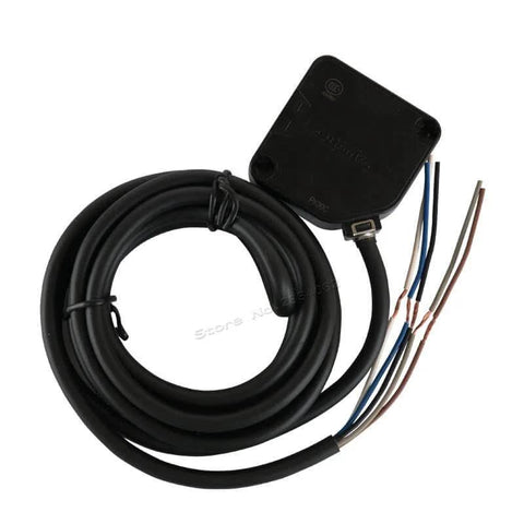 Pro Grade 24 To 240V DC Photoelectric Switch With 500mm Diffuse Reflective Sensor For Industrial Automation, coiled wires visible
