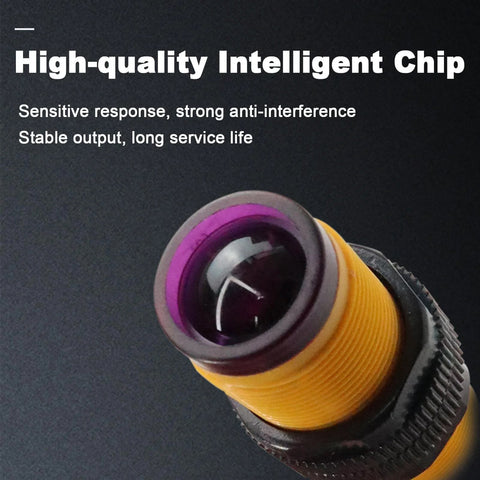 Infrared Photoelectric Switch Sensor with 5m Detection Range, close-up of sensor lens and label highlighting intelligent chip features