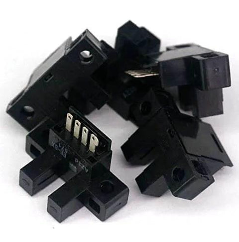 NPN Slotted Optical Switch 5mm Photoelectric Sensor DC5 To 24V 100mA EE SX671 piles for makers, DIY projects, and automation.