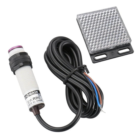 Retroreflective Photoelectric Sensor Switch With Reflector Panel For Industrial Use Workhorse 2 Meter Sensing Range DC 10 To 30V