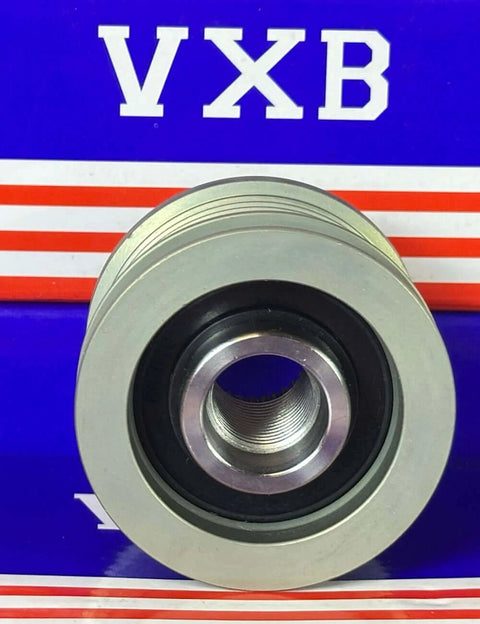 F-228824 Alternator Freewheel Clutch Pulley showing one-way design and integrated needle roller clutch.