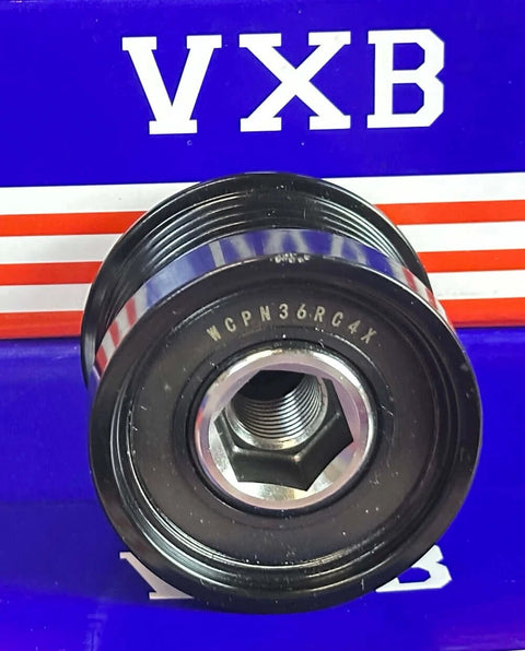 WCPN36RC4X Alternator Pulley for MITSUBISHI 2.4 D 2014 PAJERO, black metal pulley with a central hexagonal opening