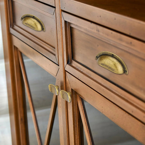 Antique Brass Zinc Alloy Cabinet Pulls 2.5 Inch Center Hole 64mm Heavy Duty Cupboard Handles on wooden dresser with M4 screws