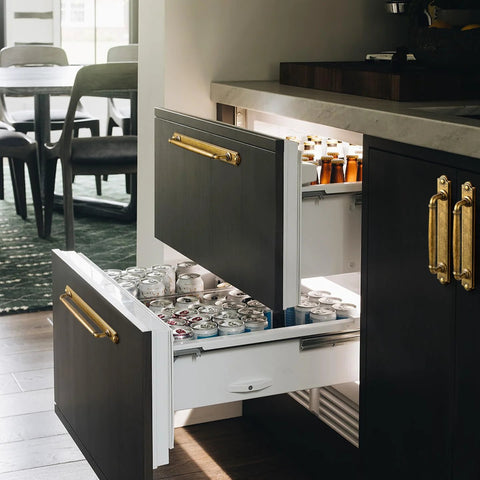 Kitchen drawers with antique brass drawer pulls and backplate, showcasing center-to-center 5.04-inch zinc alloy cabinet hardware. 
