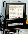 Automatic Intermittent Gear Pump For Lubrication System AMZ III 100V 1.8 Liter Capacity 285017 Model label close-up