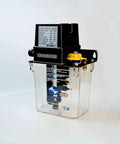 Automatic Intermittent Gear Pump For Lubrication System AMZ III 100V 1.8 Liter Capacity 285017 Model displayed on a white background