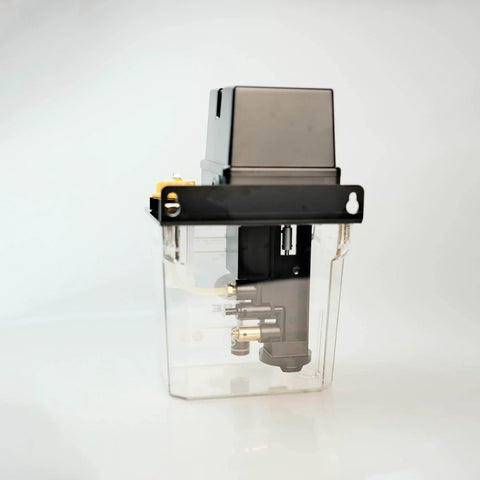 Automatic Intermittent Gear Pump Lubrication System For Industrial Machinery 1.8L Oil Reservoir Compact Design Front View