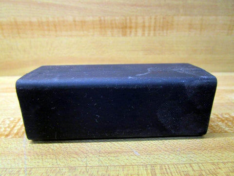 Side view of black EPDM block with 50 Shore A hardness, compatible with Built Tough Industrial Grade 1.5 Inch Chain Pitch Gripper Chain.
