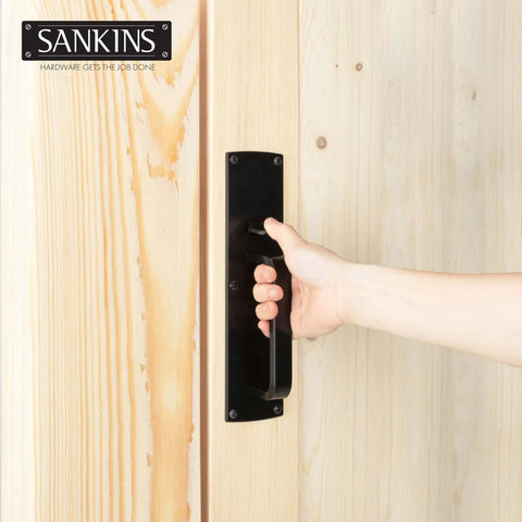 Side view of Heavy Duty Thumb Gate Latch Hardware With Handle For Wooden And Vinyl Fences Self Locking Outdoor Gate Lock Kit Built Tough