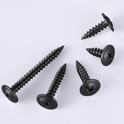 250 Count Black Truss Head Wood Screws 1 Inch Self Tapping Carbon Steel With Black Phosphate Coating scattered on white surface
