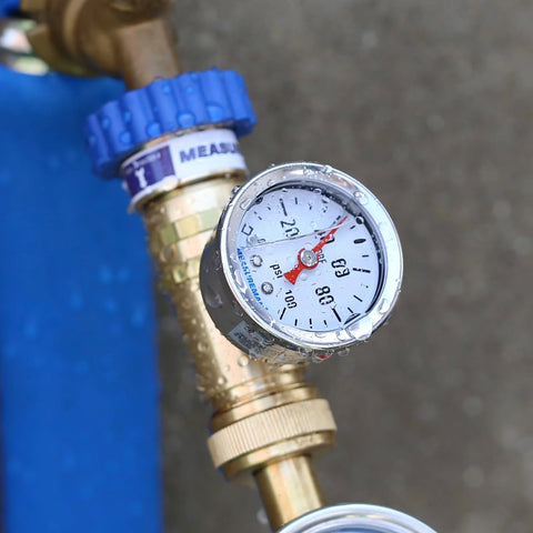 Lead Free Brass Water Pressure Regulator For RVs And Campers MeasureMan Garden Hose Thread with Pressure Dial Gauge close-up