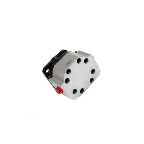 Front view of CHIEF MH Series Gear Pump: 0.258 CID, 2 GPM @ 1800 RPM, 2300 PSI, 4-Bolt Flange Mounting, SAE 8 Side Ports, Dual Rotation, 250179
