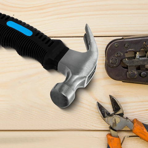 8oz Claw Hammer For Camping DIY Projects Ergonomic Anti Slip Grip Compact Nail Hammer With High Carbon Steel Head Close-up
