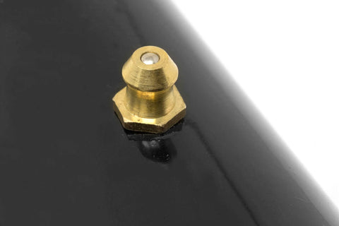 Close-up of a fitting on Cross Tube Hydraulic Cylinder With 2.5 Inch Bore And 8 Inch Stroke From Wen, Double Acting Steel Welded Construction, 3000 PSI, SAE 8 Port, 1.5 Inch Rod, Retracted 16 Inches Extends To 24 Inches, Great For Lifts And Presses.