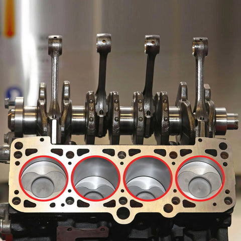 Close-up view of auto engine block and valve covers, suitable for High-Temp RTV Silicone Gasket Maker for Auto Engines and Valve Covers.