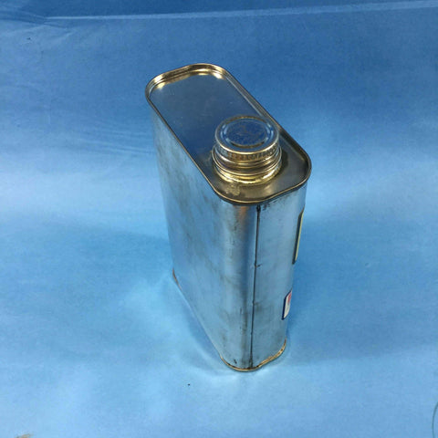 EP460 Industrial Oil Can For Heavy Machinery Lubrication, PT Can, a side view of 1 can with metal design and screw cap