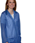 Person wearing Level 3 ESD Lab Jacket For Cleanrooms And Electronics Work Light Blue 4XL Anti Static Full Sleeve Coat With Snap Cuffs