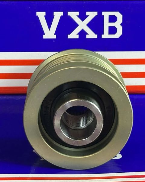 F-552901 Freewheel Alternator Clutch Pulley for Mercedes Benz front view with VXB branding in background