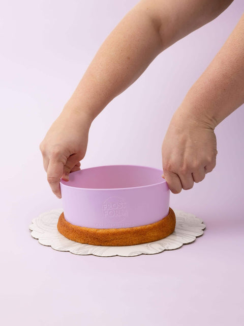Using 6 Inch Frost Form Starter Kit For Cake Decorating 7 Piece Set With Liner Form Base Stand Crumb Cutter