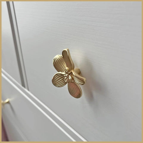 Gold Flower Cabinet Knobs Set - Elegant Pulls! Gold Flower Cabinet Knobs Set - Elegant Pulls!