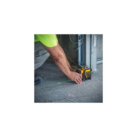 360° self-leveling green laser delivers bright, precise layout across walls, ceilings, and fixtures up to 100 ft with IP65 protection