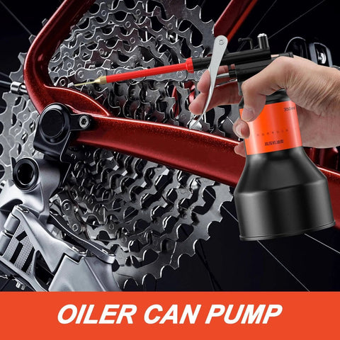 Using 350ml Hand Pump Oiler Can With Straight Spout High Pressure Lubrication Dispenser on bicycle chainring