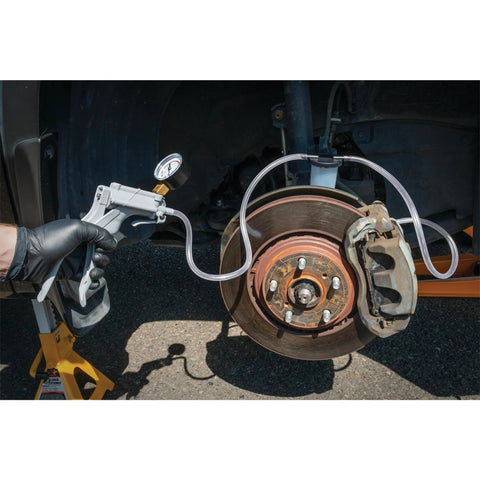 hand vacuum pump for brake bleeding inspecting vehicle brake system